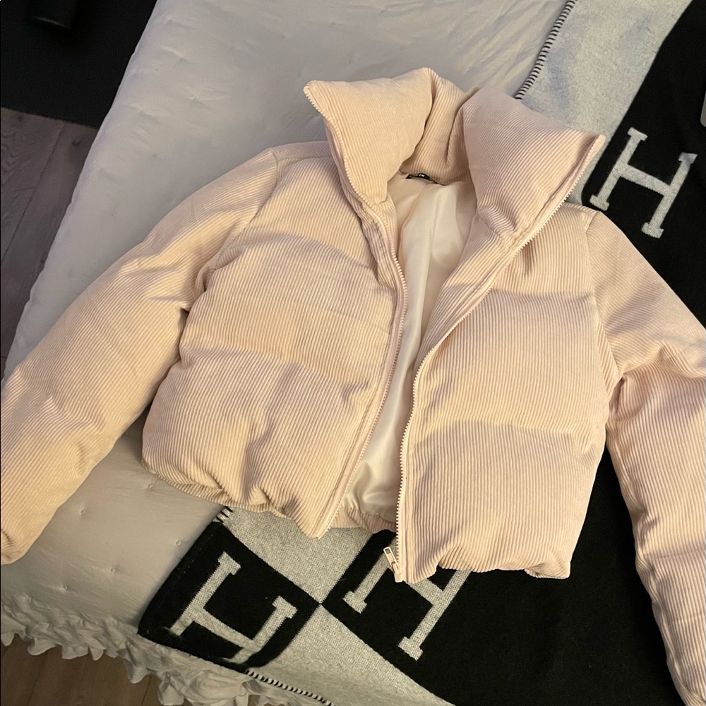 Women’s Cropped Puffer Coat